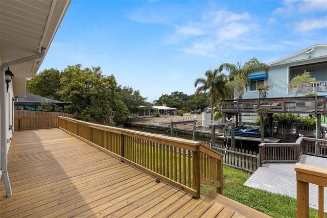 4813 W BAY VILLA AVENUE, Tampa, FL 33611