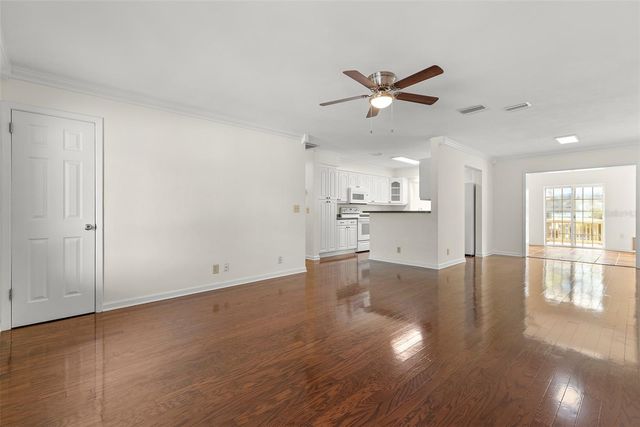 4813 W BAY VILLA AVENUE, Tampa, FL 33611