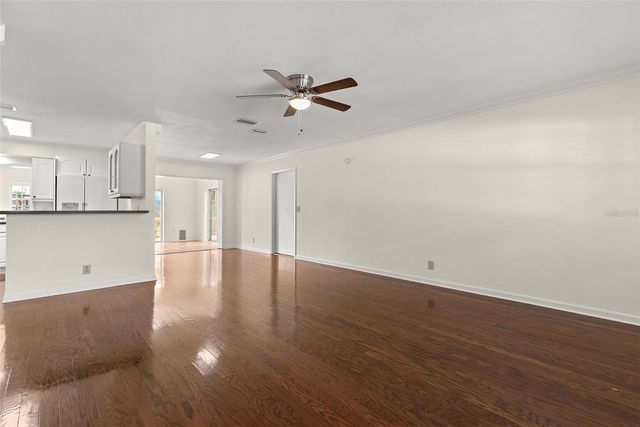 4813 W BAY VILLA AVENUE, Tampa, FL 33611