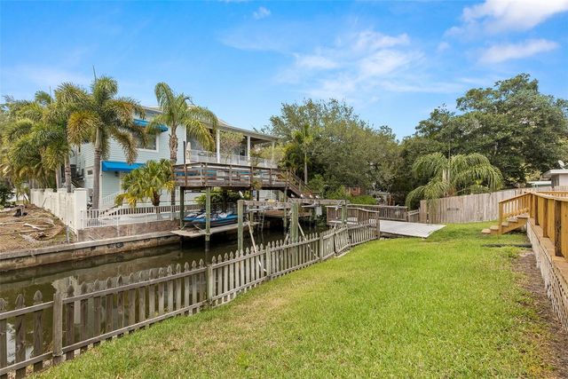 4813 W BAY VILLA AVENUE, Tampa, FL 33611