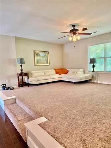 2860 Summit Valley Drive, Dacula, GA 30019