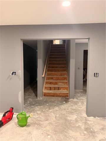2860 Summit Valley Drive, Dacula, GA 30019