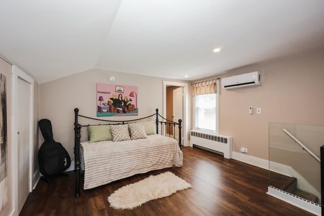 54 College Avenue, Manchester, NH 03102
