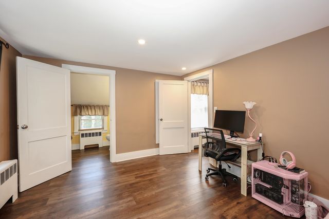 54 College Avenue, Manchester, NH 03102