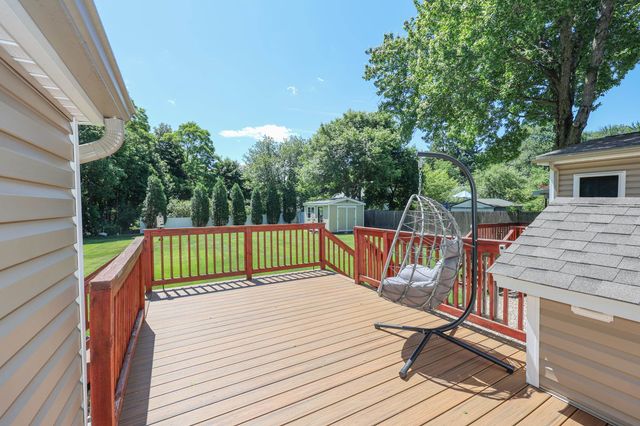 54 College Avenue, Manchester, NH 03102