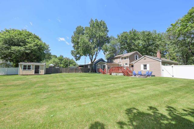 54 College Avenue, Manchester, NH 03102