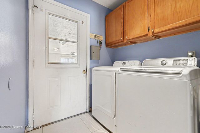 4950 Country Place, Grant, FL 32949