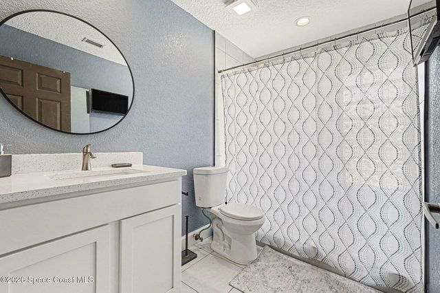 4950 Country Place, Grant, FL 32949