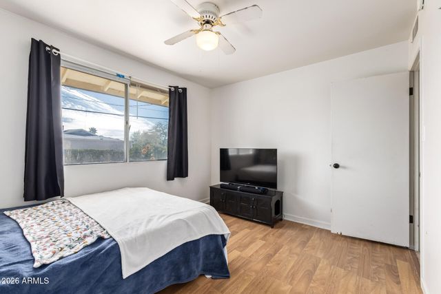 11035 W OAKMONT Drive, Sun City, AZ 85351