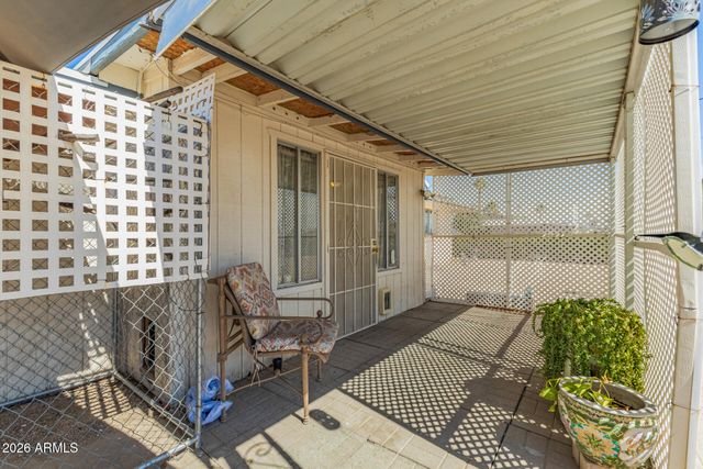 11035 W OAKMONT Drive, Sun City, AZ 85351