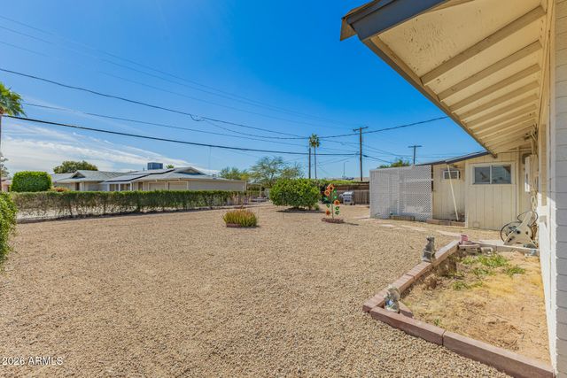 11035 W OAKMONT Drive, Sun City, AZ 85351