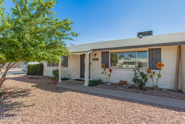 11035 W OAKMONT Drive, Sun City, AZ 85351