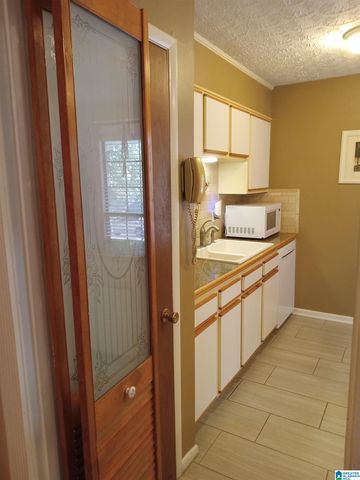 220 HUNTINGRIDGE DRIVE, Cropwell, AL 35054