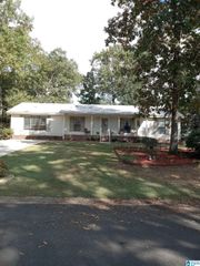 220 HUNTINGRIDGE DRIVE, Cropwell, AL 35054