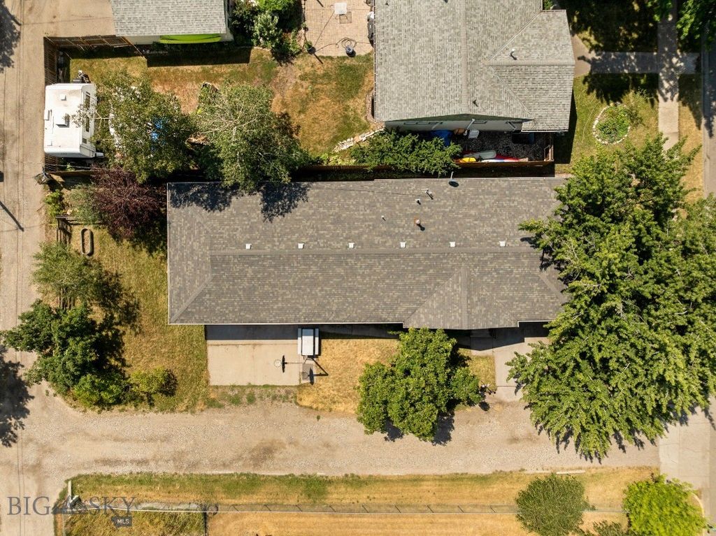 922 W Beall Street, Bozeman, MT 59715 photo 2