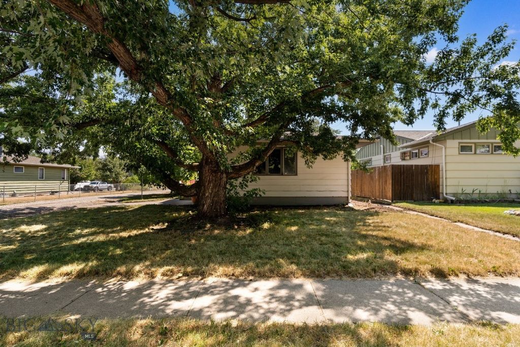 922 W Beall Street, Bozeman, MT 59715 photo 4