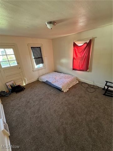 16317 Throckley Avenue, Cleveland, OH 44128