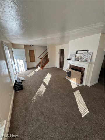 16317 Throckley Avenue, Cleveland, OH 44128