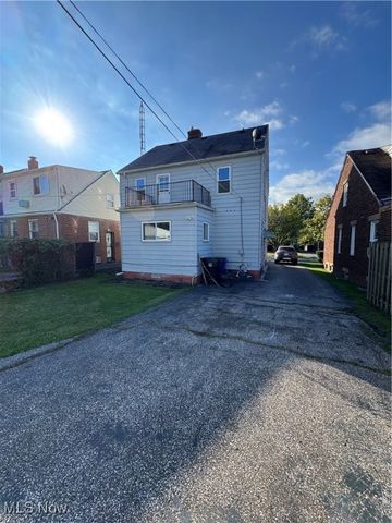 16317 Throckley Avenue, Cleveland, OH 44128