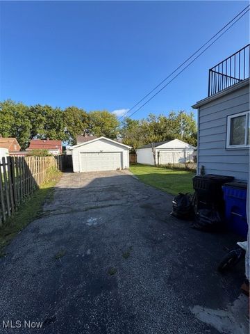 16317 Throckley Avenue, Cleveland, OH 44128