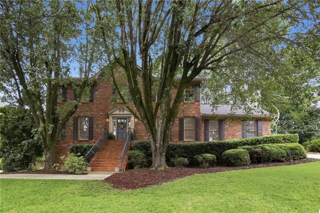 4300 Valleycrest Court, Peachtree Corners, GA 30092