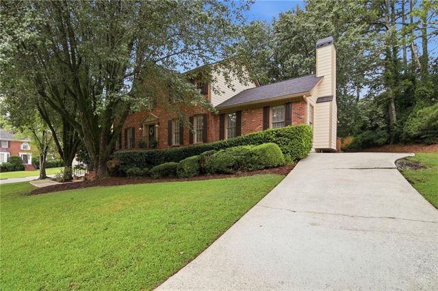 4300 Valleycrest Court, Peachtree Corners, GA 30092