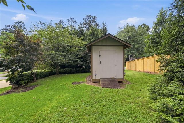 4300 Valleycrest Court, Peachtree Corners, GA 30092