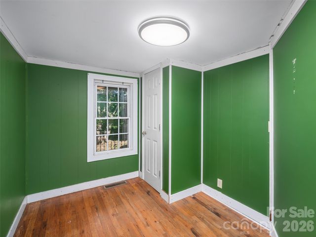 370 Bear Creek Church Road, Bakersville, NC 28705