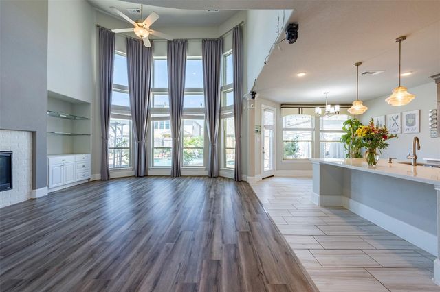 3015 Cooper Hawk Lane, Richmond, TX 77406