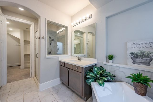 3015 Cooper Hawk Lane, Richmond, TX 77406