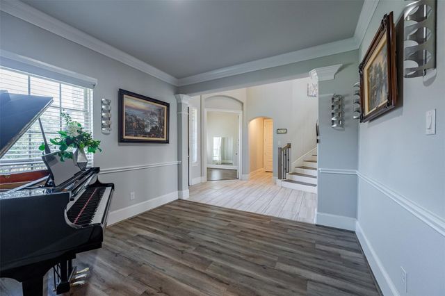 3015 Cooper Hawk Lane, Richmond, TX 77406