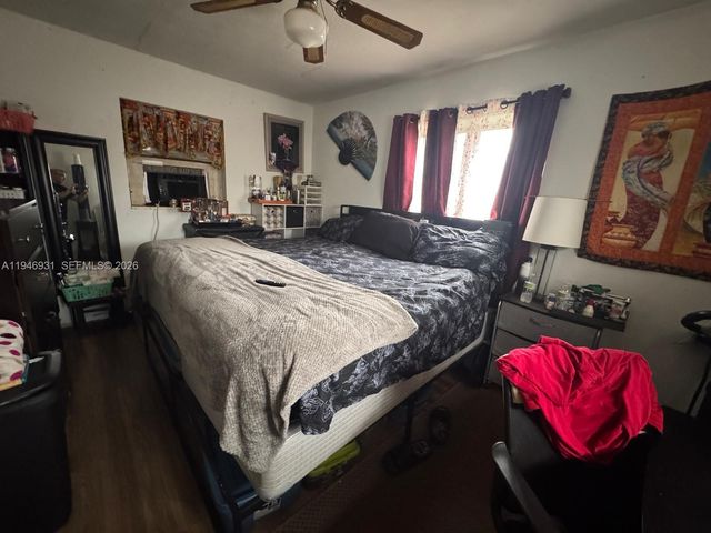 3651 SW 40th Ave, West Park, FL 33023