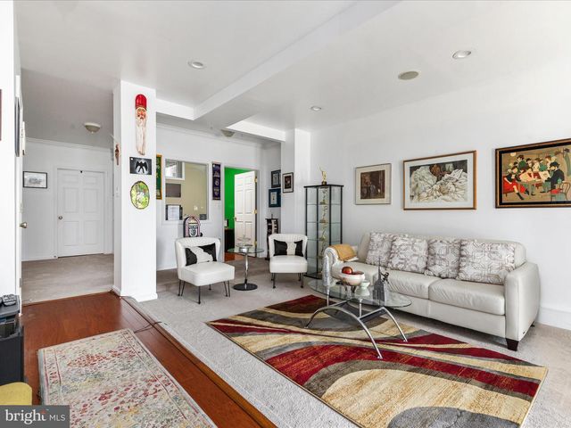 420 STARKEYS LNDG, Shepherdstown, WV 25443