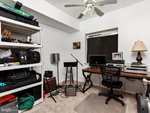 420 STARKEYS LNDG, Shepherdstown, WV 25443