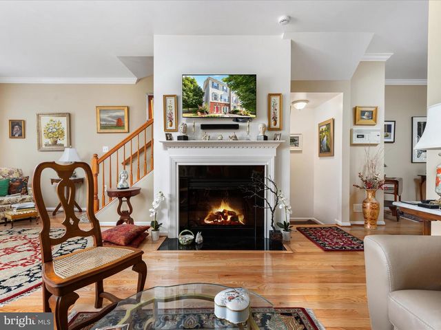 420 STARKEYS LNDG, Shepherdstown, WV 25443