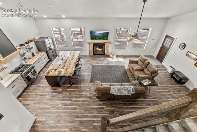 2270 Pikes Peak Drive, Florissant, CO 80816