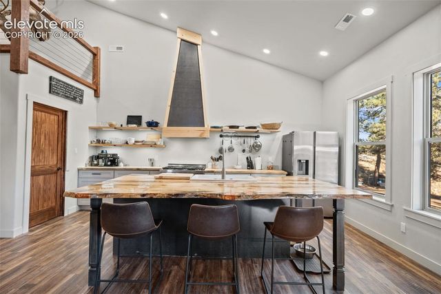 2270 Pikes Peak Drive, Florissant, CO 80816