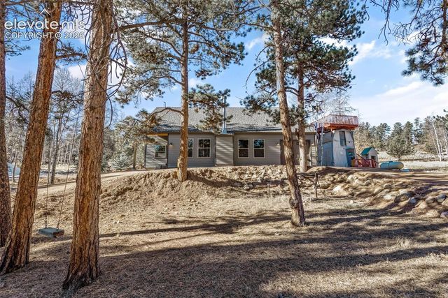 2270 Pikes Peak Drive, Florissant, CO 80816