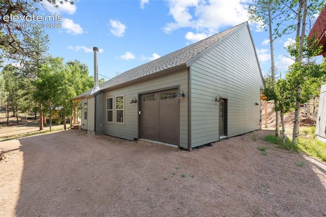 2270 Pikes Peak Drive, Florissant, CO 80816
