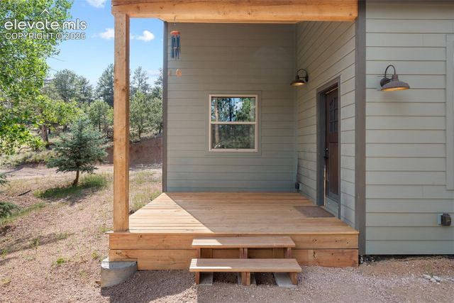 2270 Pikes Peak Drive, Florissant, CO 80816