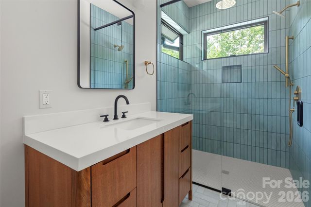 93 Village Pointe Lane, Asheville, NC 28803