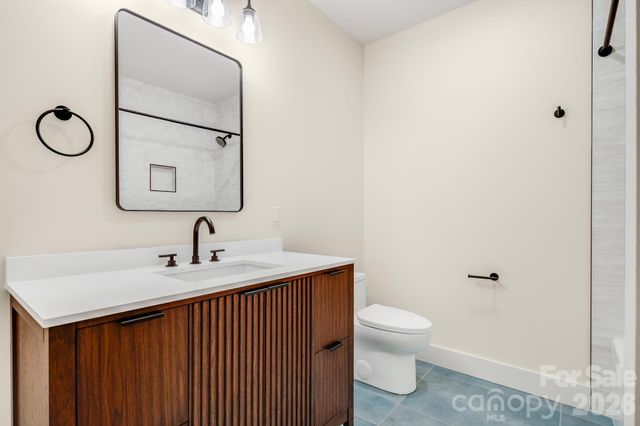 93 Village Pointe Lane, Asheville, NC 28803