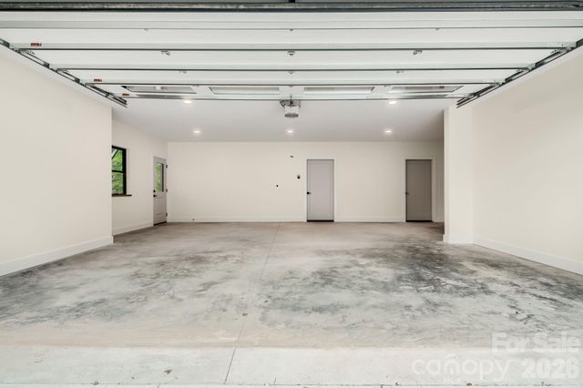 93 Village Pointe Lane, Asheville, NC 28803
