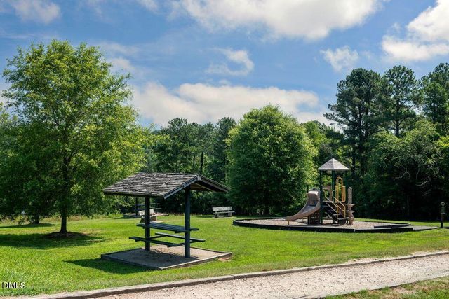 10561 Pleasant Branch Drive Unit 101, Raleigh, NC 27614