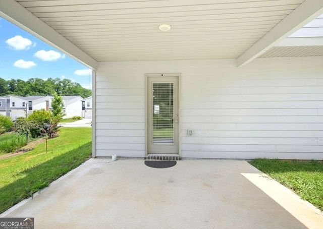 3274 Stonewall Lane, South Fulton, GA 30349