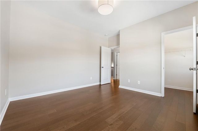 2049 Lakeview Bend Way, Buford, GA 30519