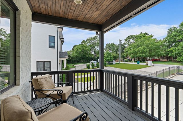 3422B Benham Ave, Nashville, TN 37215