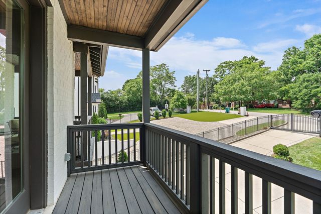 3422B Benham Ave, Nashville, TN 37215