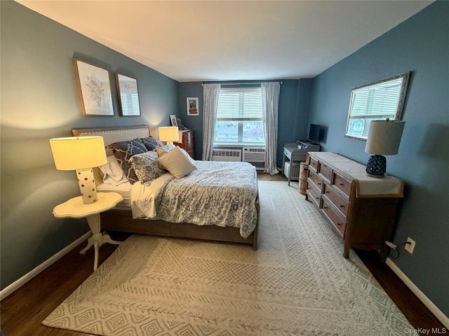 333 E Broadway 3L, Long Beach, NY 11561