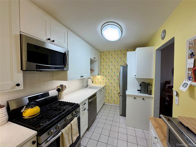 333 E Broadway 3L, Long Beach, NY 11561